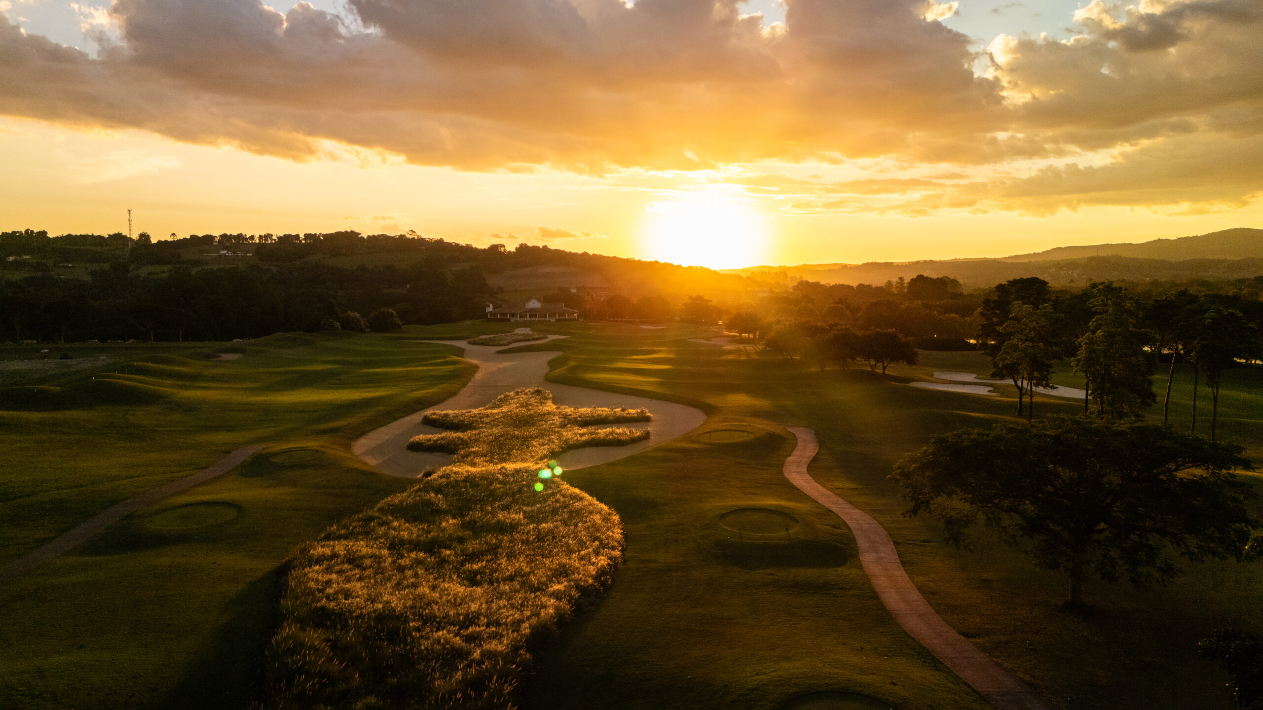 Golfe — pôr do sol
